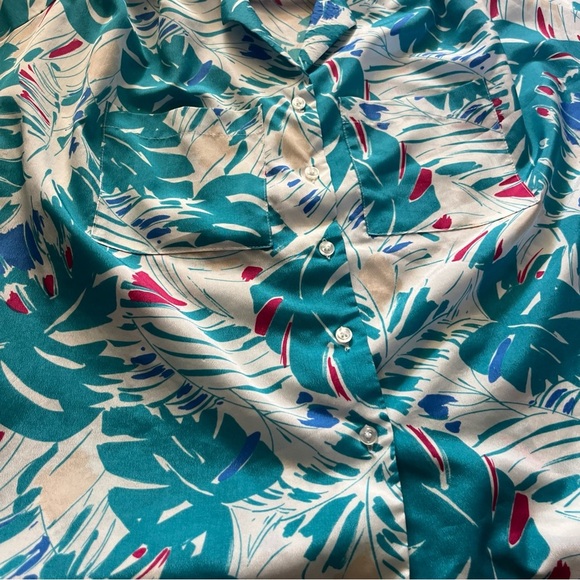 Vintage Lady Arrow Women’s Floral Button Down Polyester Shirt Size 14 - Picture 3 of 8